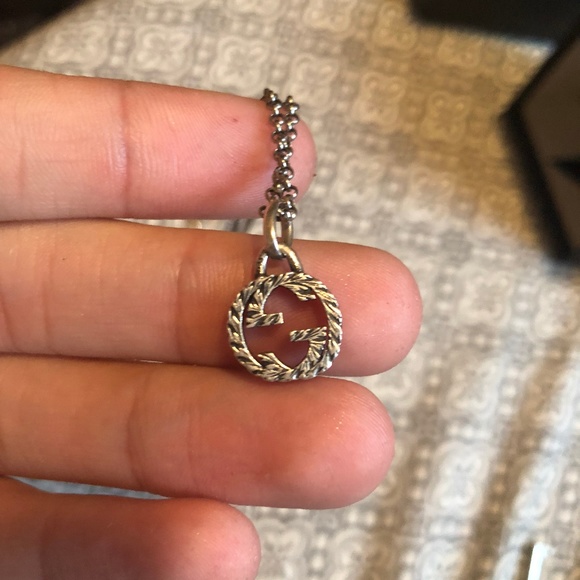 Gucci Necklace - Picture 1 of 4